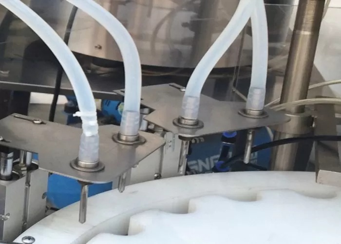 PLC mašina za punjenje esencijalnih ulja za kontrolu boca